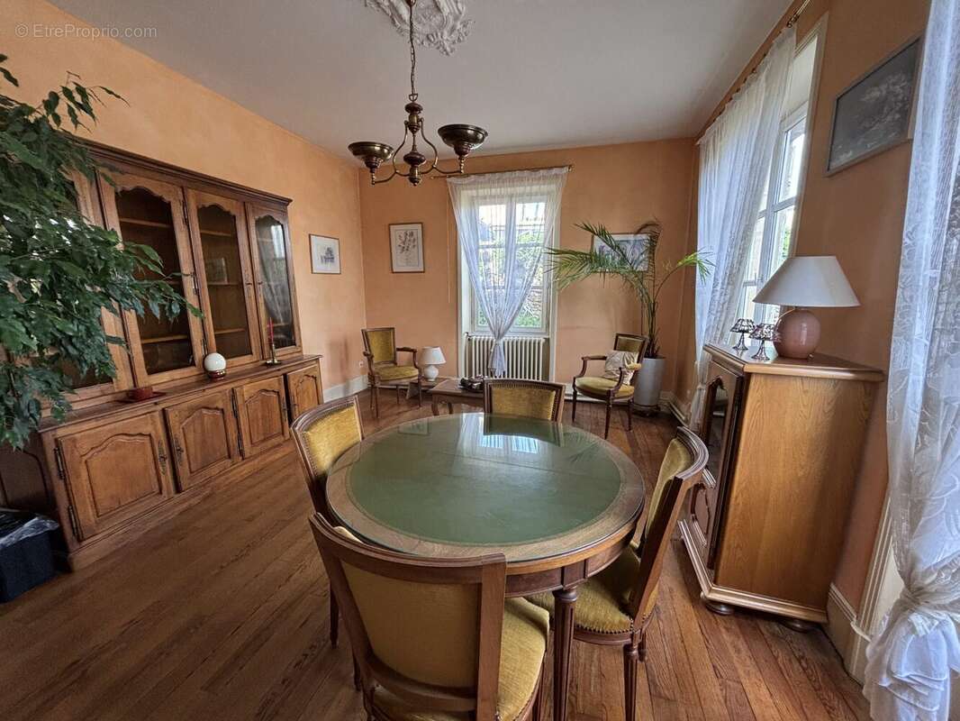 Maison 132 m² à Chateauneuf-De-Galaure  - photo 4