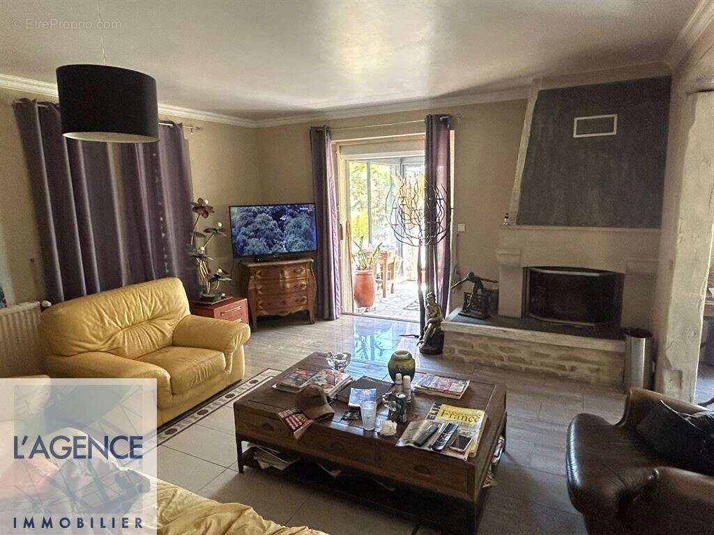 Maison 192 m² à Braine  - photo 3