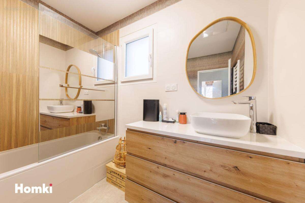 Maison à CHATELGUYON