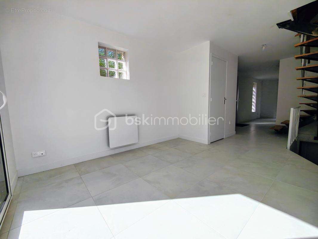 Maison à JOUARS-PONTCHARTRAIN