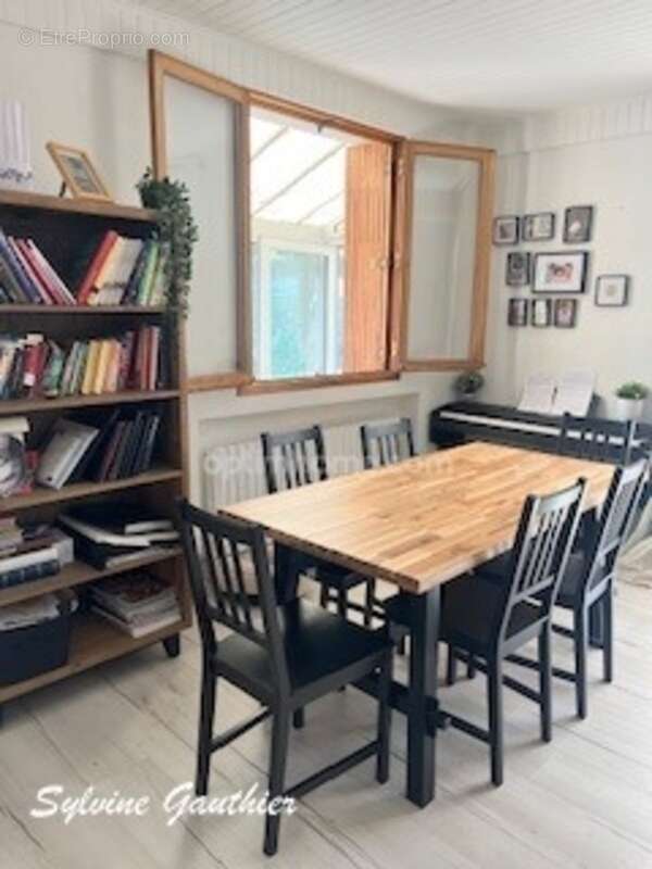 Maison à ASPRES-SUR-BUECH