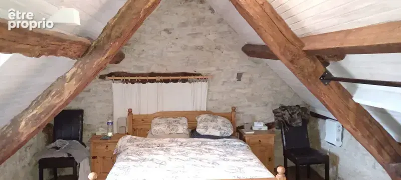 Ensemble typiquement Quercynois Maison + gîte+ piscine sur 2500m2 environ de terrain - photo 4