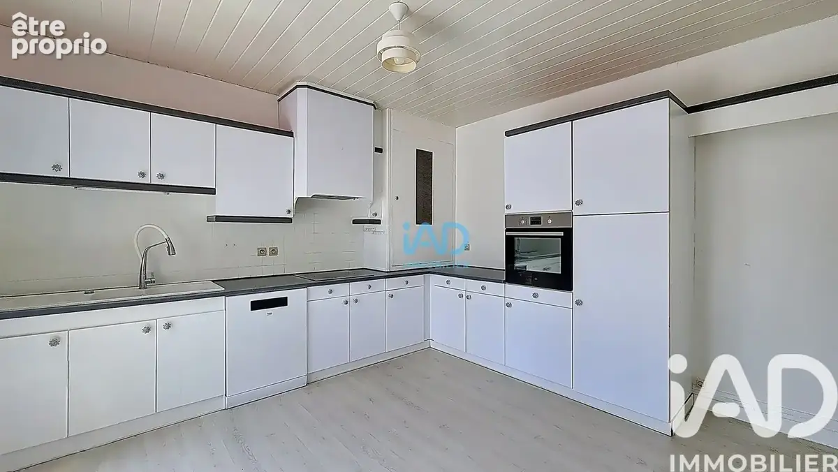 Photo 1 - Maison à SAINT-ETIENNE-DU-ROUVRAY