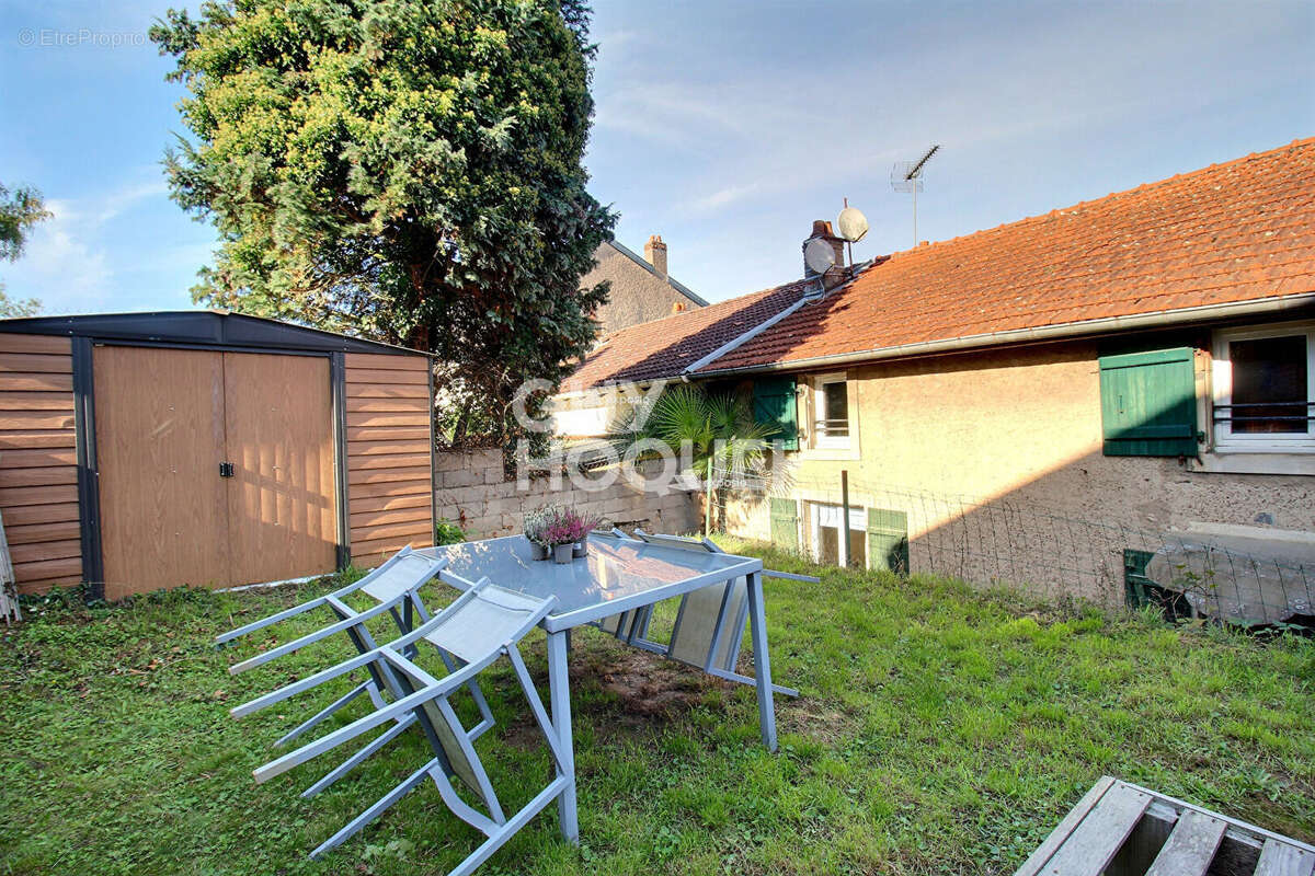 Appartement à DIEULOUARD