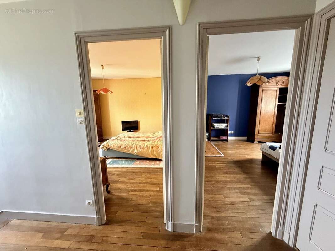 Maison de ville - 133m2 - 4 chambres - terrain 256m2 - photo 11