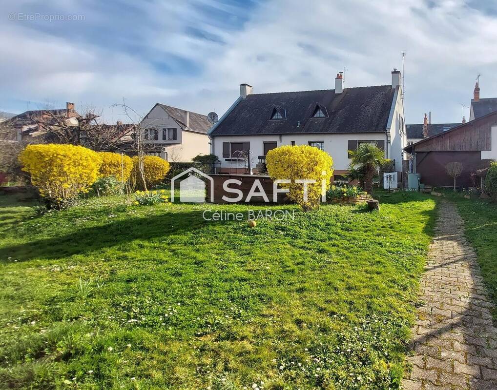 Photo 1 - Maison à CHATEAUROUX