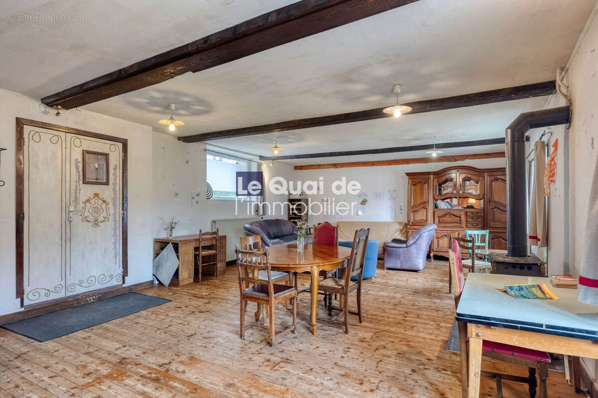 Maison à LAVALDENS