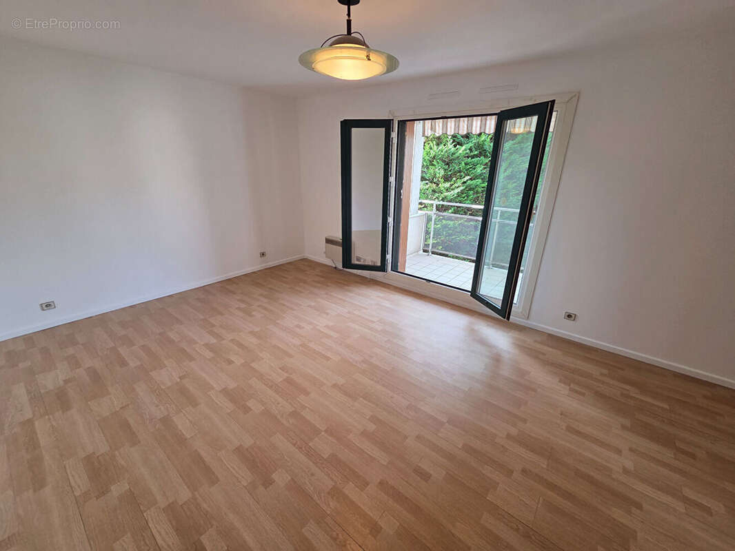 Appartement à LONGJUMEAU