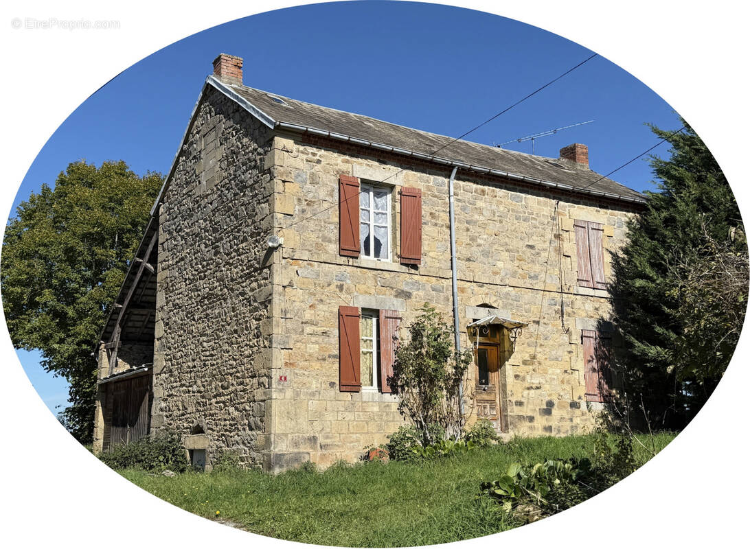 Maison à BUSSIERES