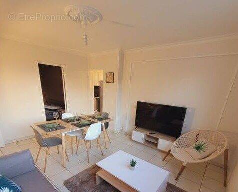 Appartement à SAINT-MARTIN-D'HERES