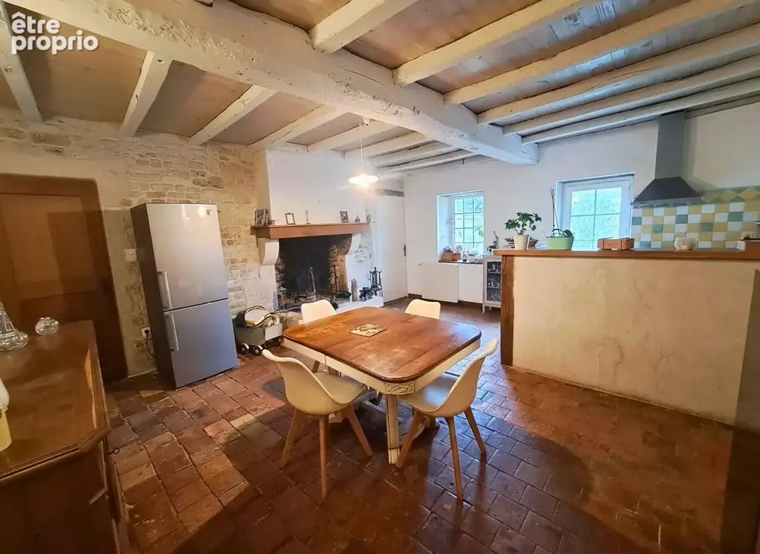 Maison 4 pièces 117 m² à vendre à Courbillac (16200) - photo 5
