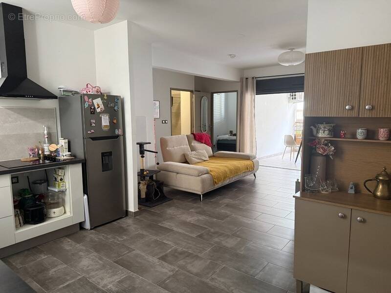 Appartement à SAINT-DENIS