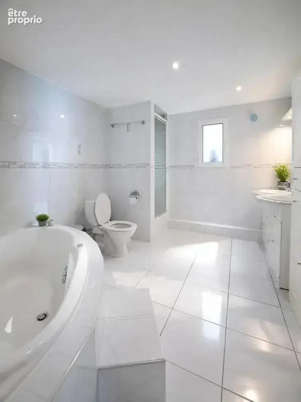 Maison de 5 pièces de 166 m² à Mulhouse - photo 4