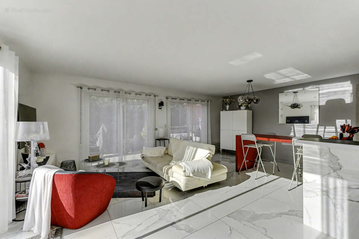 Maison à CASTANET-TOLOSAN