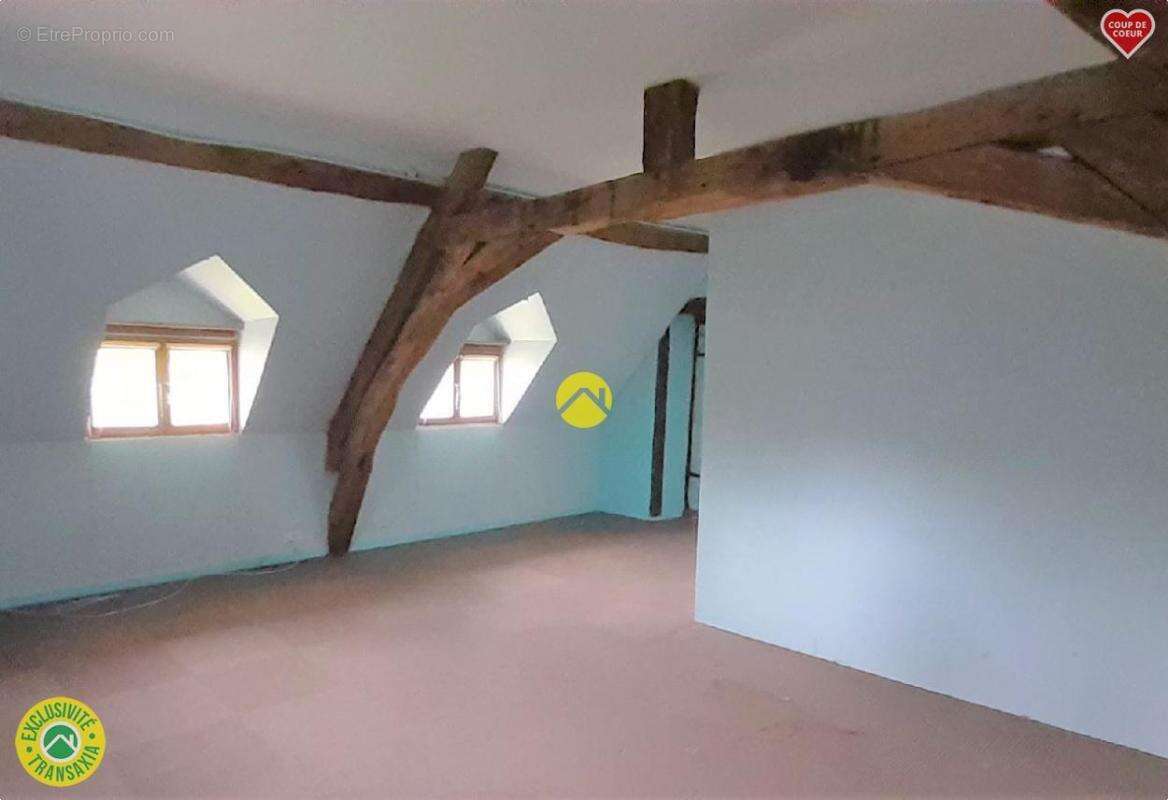 Maison à SAINT-HILAIRE