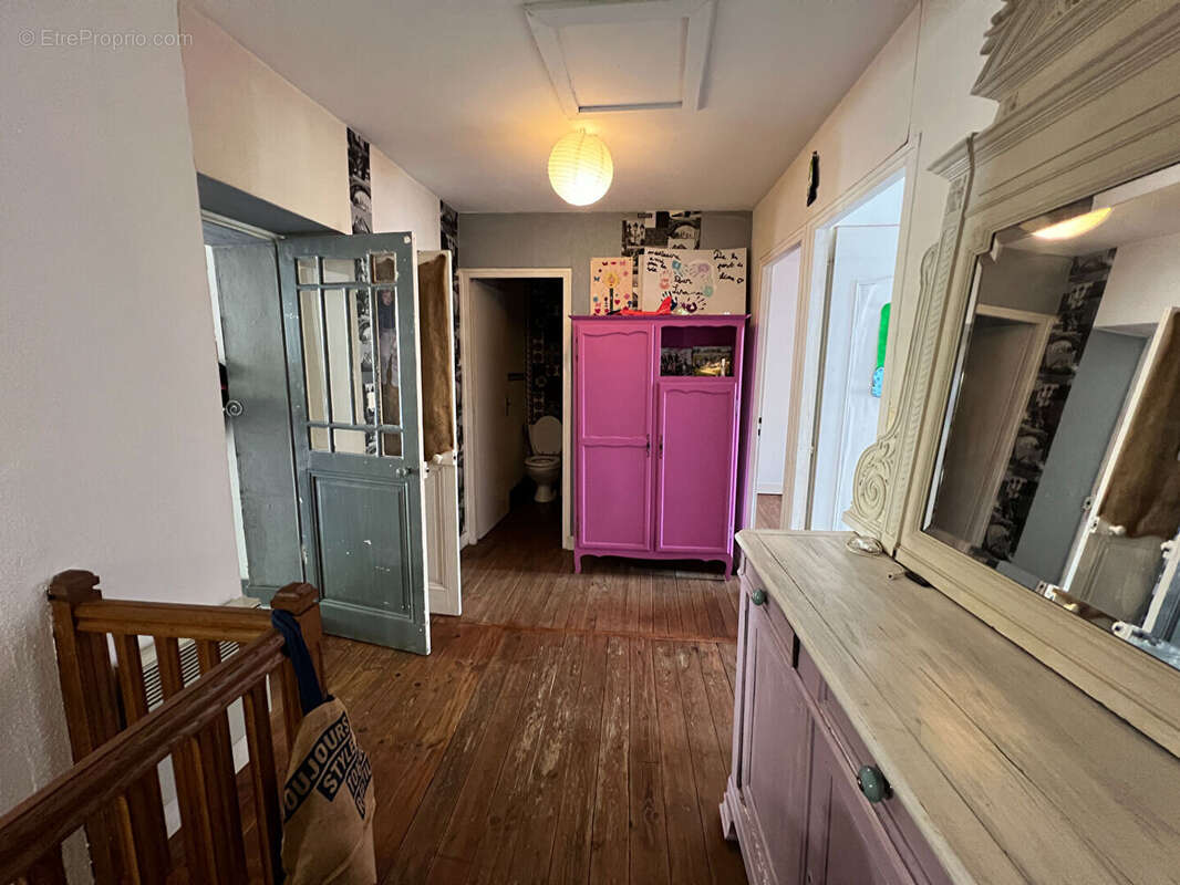 Appartement à RUELLE-SUR-TOUVRE