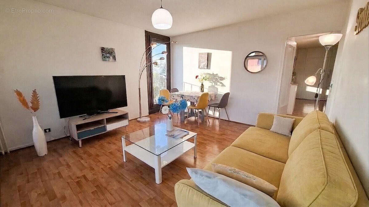 Appartement 78 m² à Thonon-Les-Bains  - photo 2