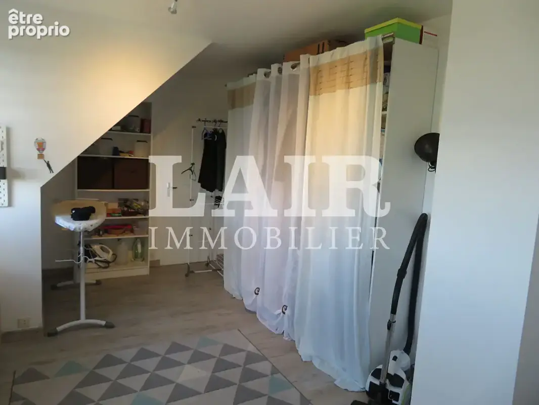 Maison à vendre à Pré en pail proche commerces et écoles - Réf: A15704 - photo 8