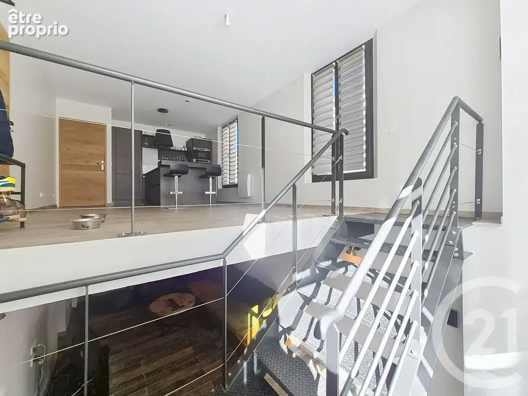 Appartement 4 pièces 101 m² à vendre à Brie-Comte-Robert (77170) - photo 2