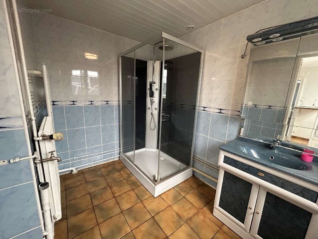 Maison à BRUAY-LA-BUISSIERE
