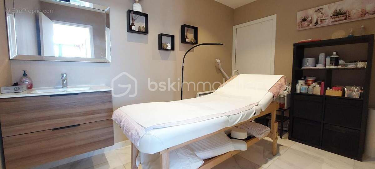 Commerce à LE PLESSIS-TREVISE