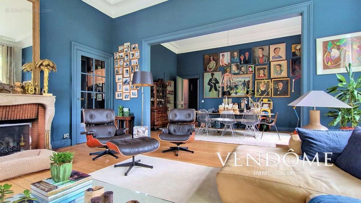 BARBIEUX - Appartement T6 d’exception - photo 4