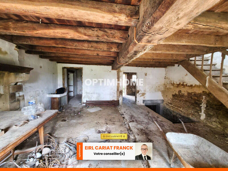 Maison à SAINT-AMAND-MAGNAZEIX