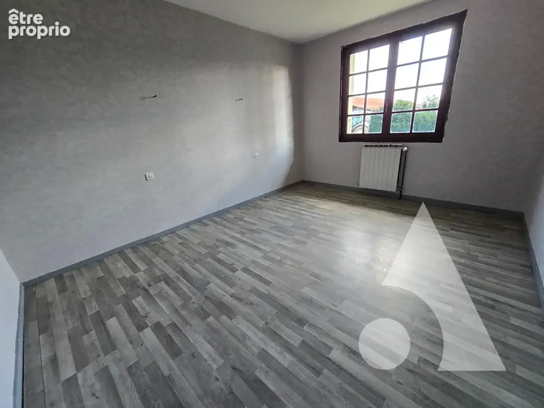Maison 160m² - Dammartin - 5500m² de terrain - photo 7