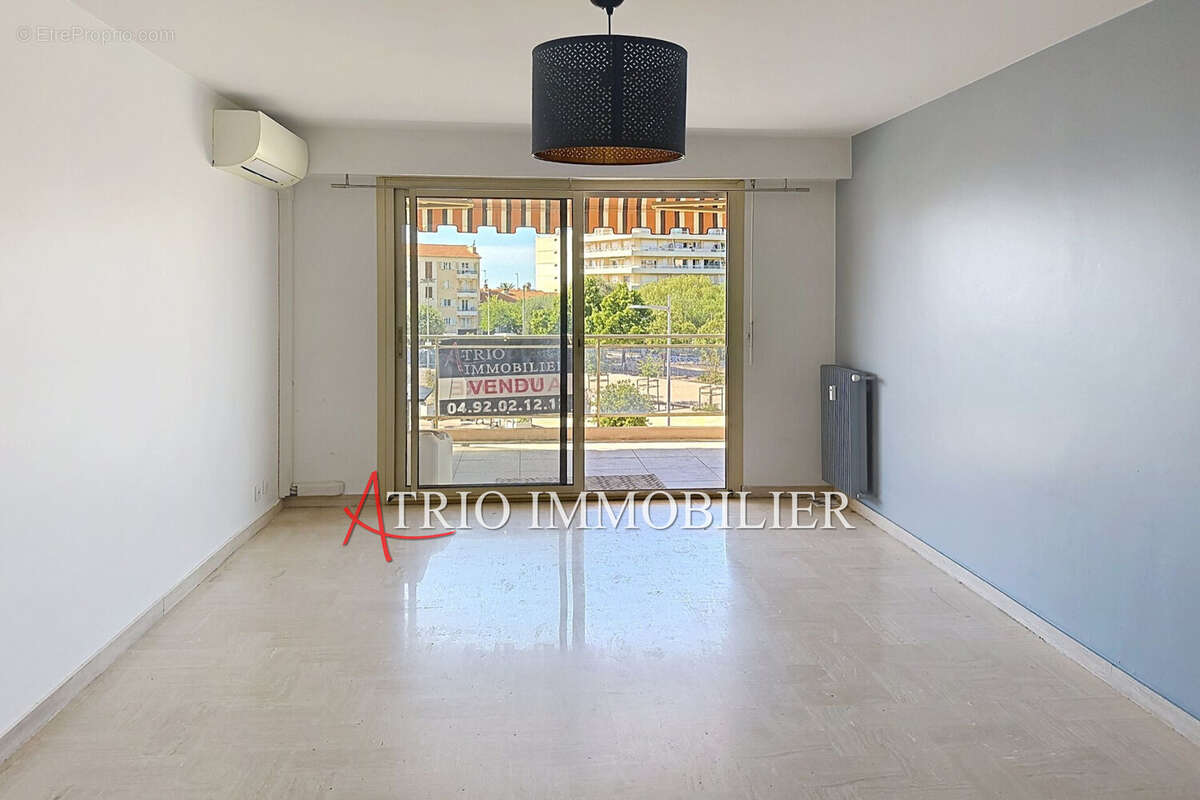 Appartement 55 m² à Cagnes-Sur-Mer  - photo 4