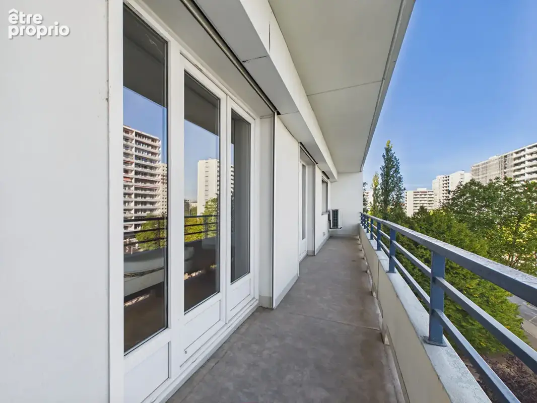 ESPLANADE - Appartement F4 de 95 m² avec la clim, un balcon et un parking - photo 3