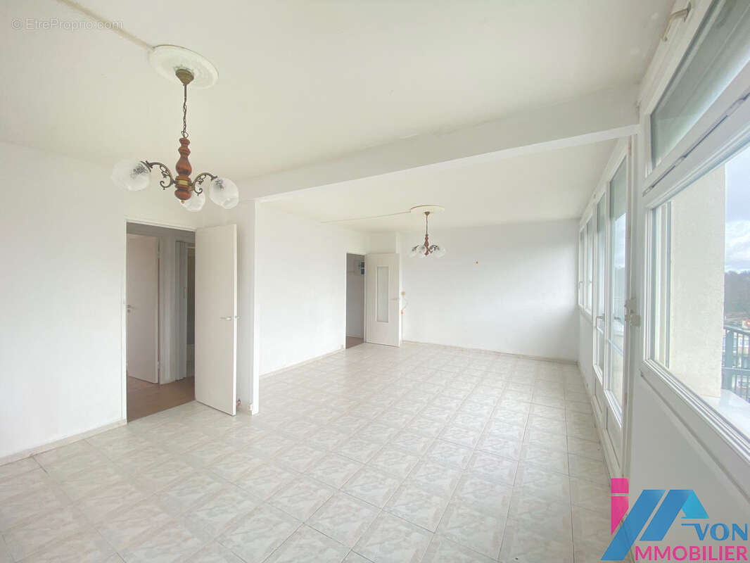 Appartement à AVON