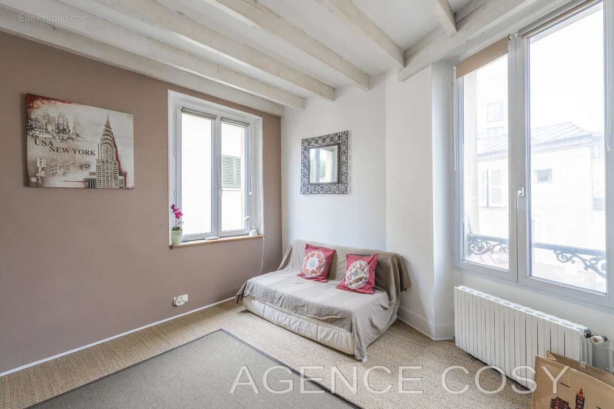 Appartement à VERSAILLES