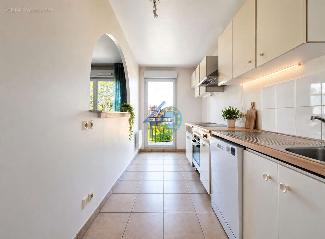 Appartement F4 - 83 m² - 3 chambres - 2 parkings - 8 min gare SNCF - photo 3