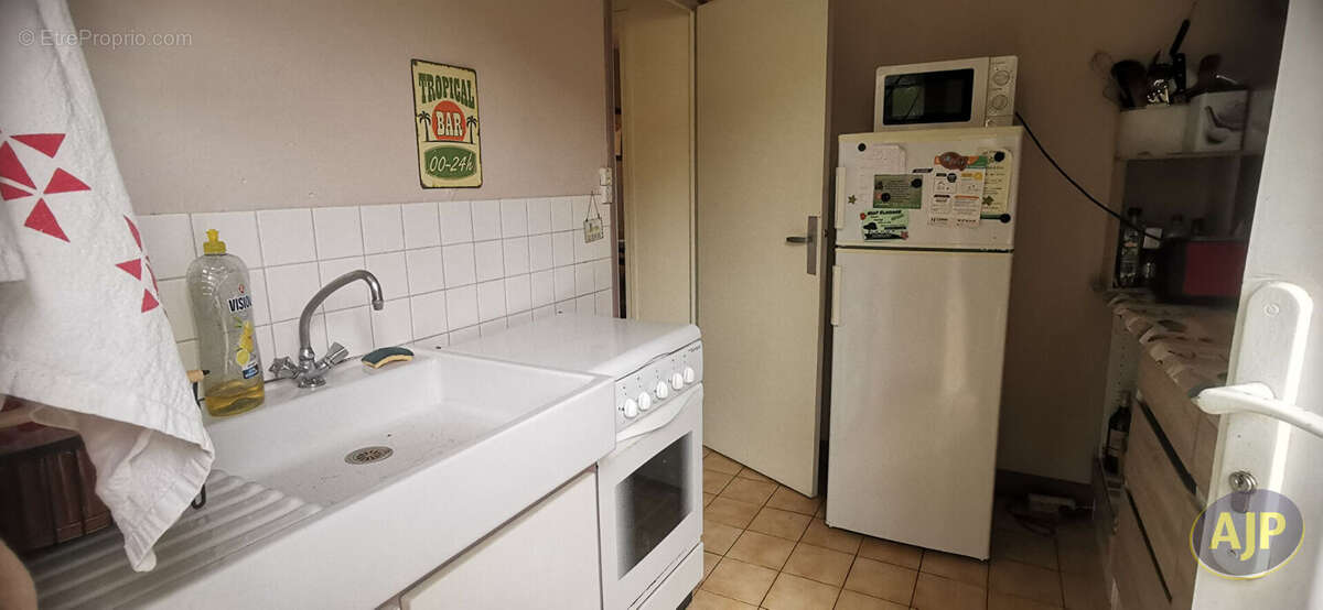 Lege  maison f3 + dependance - photo 6