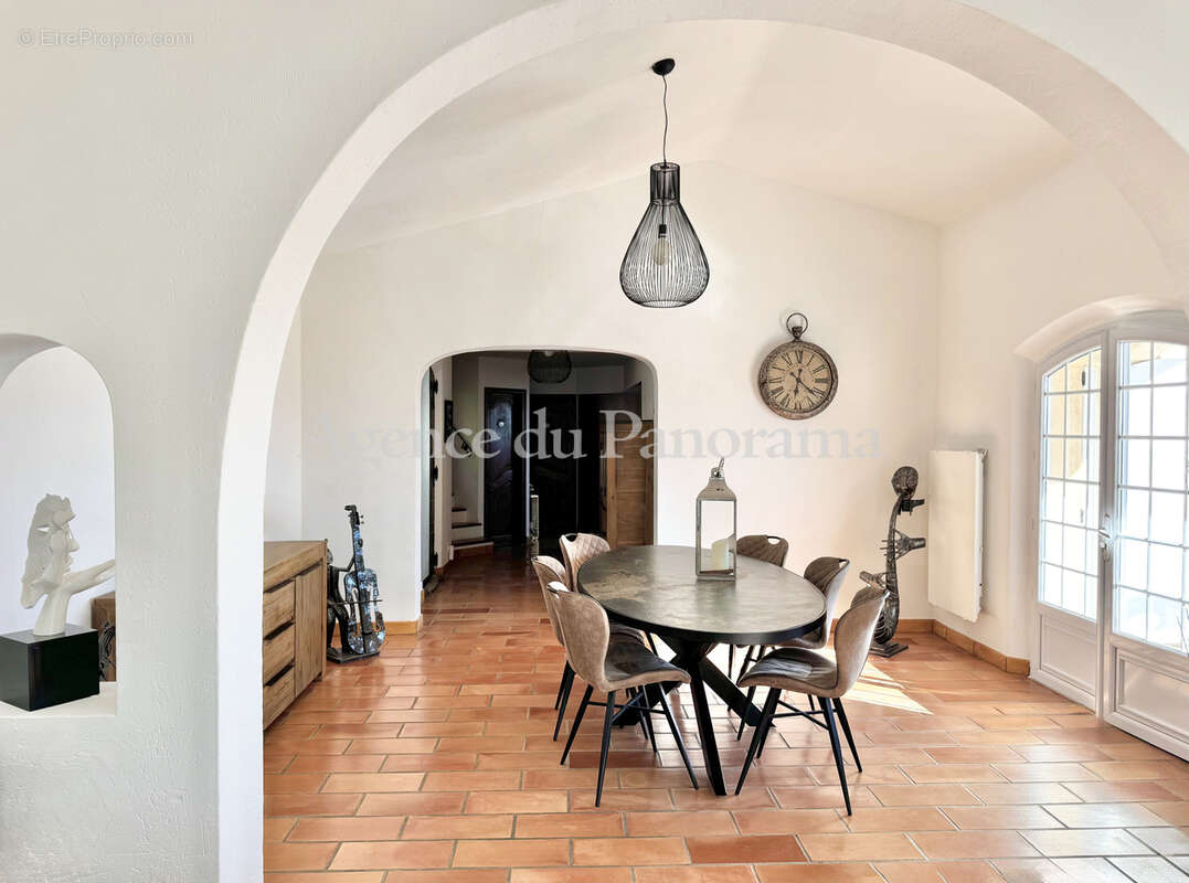 Magnifique villa avec vue panoramique mer - photo 5