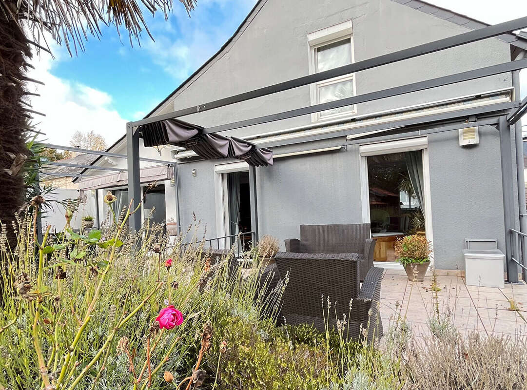 Maison à LA CHAPELLE-SUR-ERDRE