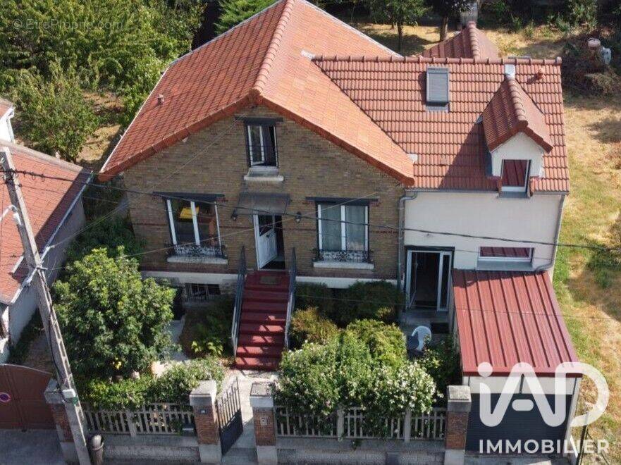 Photo 1 - Maison à NEUILLY-SUR-MARNE