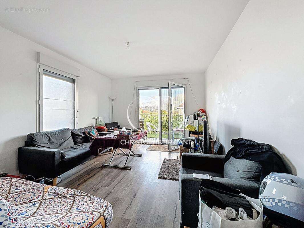 Appartement à VILLEJUIF