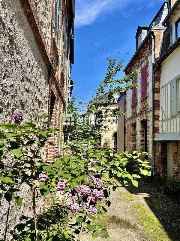 Maison à VILLERVILLE