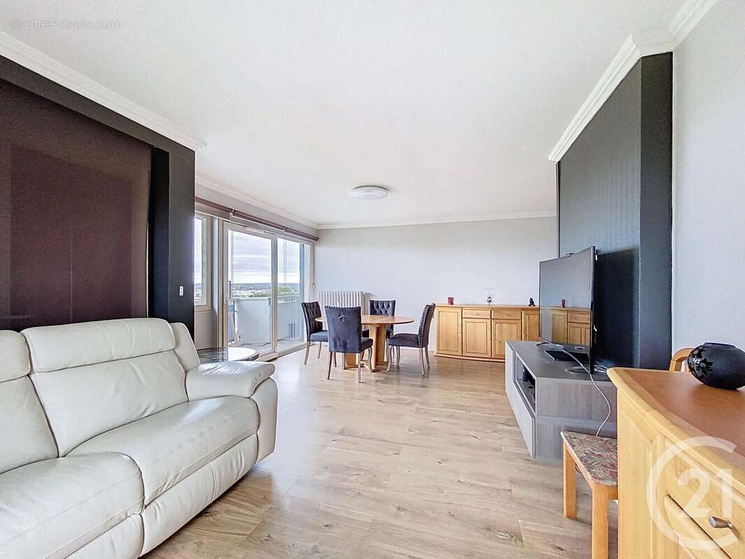 Appartement à LE MEE-SUR-SEINE