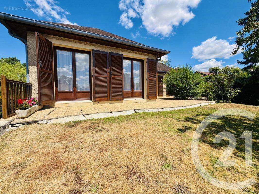 Maison 155 m² à Peyrat-De-Bellac  - photo 47