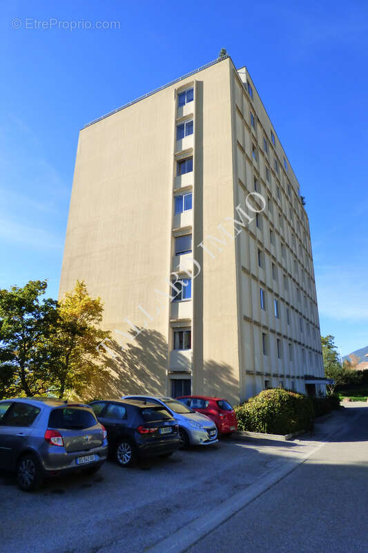 Gap Sud appartement type 3 + terrasse et cave - photo 15