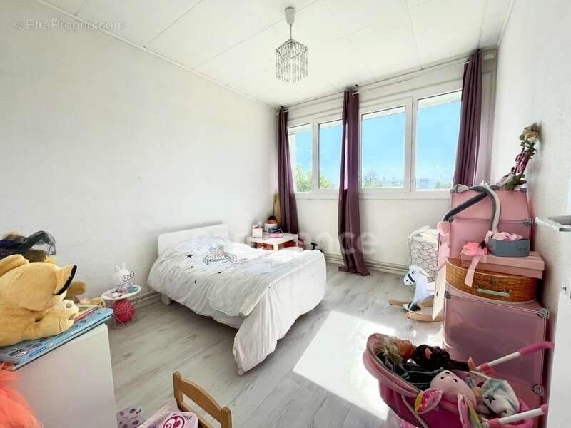 Appartement à CASTELGINEST