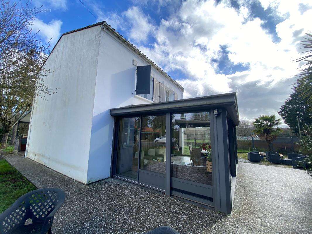 Maison à LES MATHES