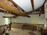 Maison à MONTAIGU-DE-QUERCY