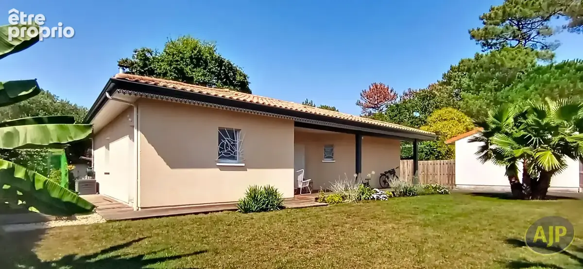 Maison 3 ch dépendance garage piscine - photo 14