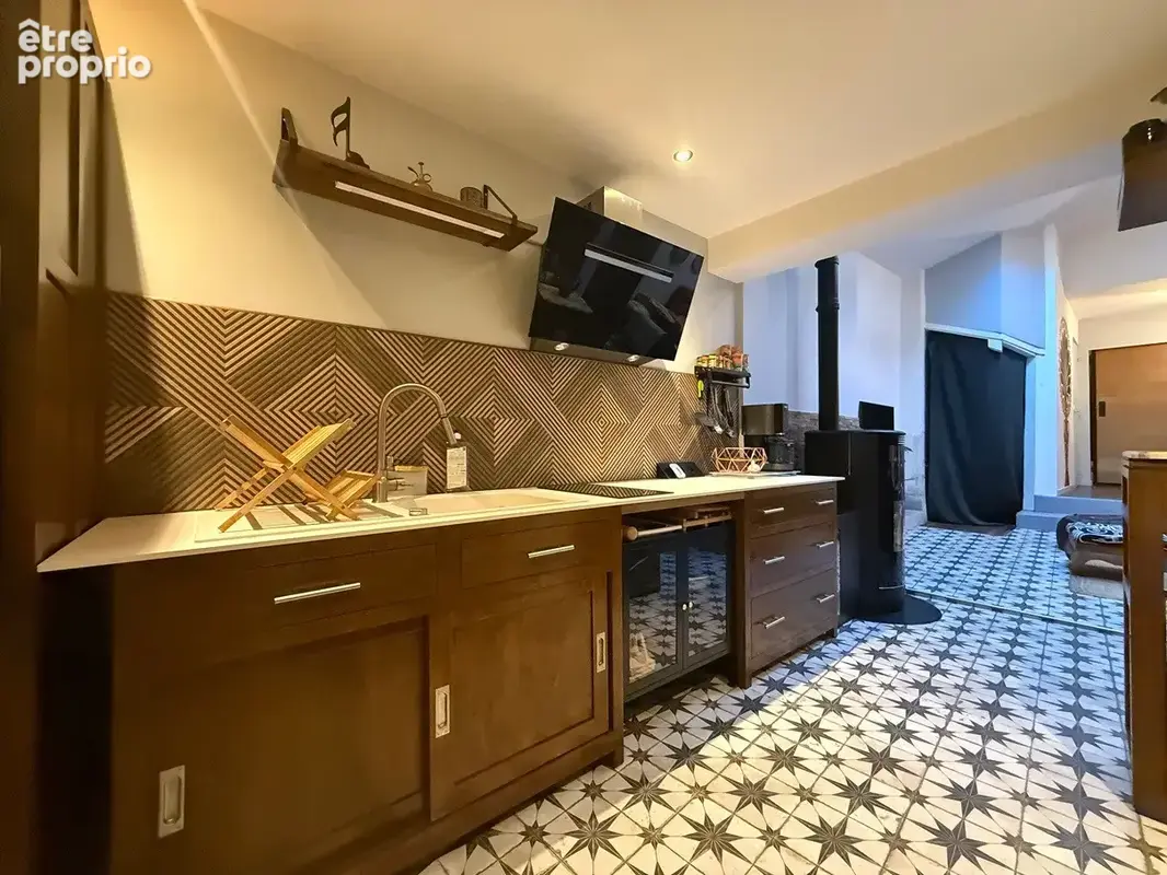 Maison 5 pièces 130 m² à vendre à Issoudun (36100) - photo 3