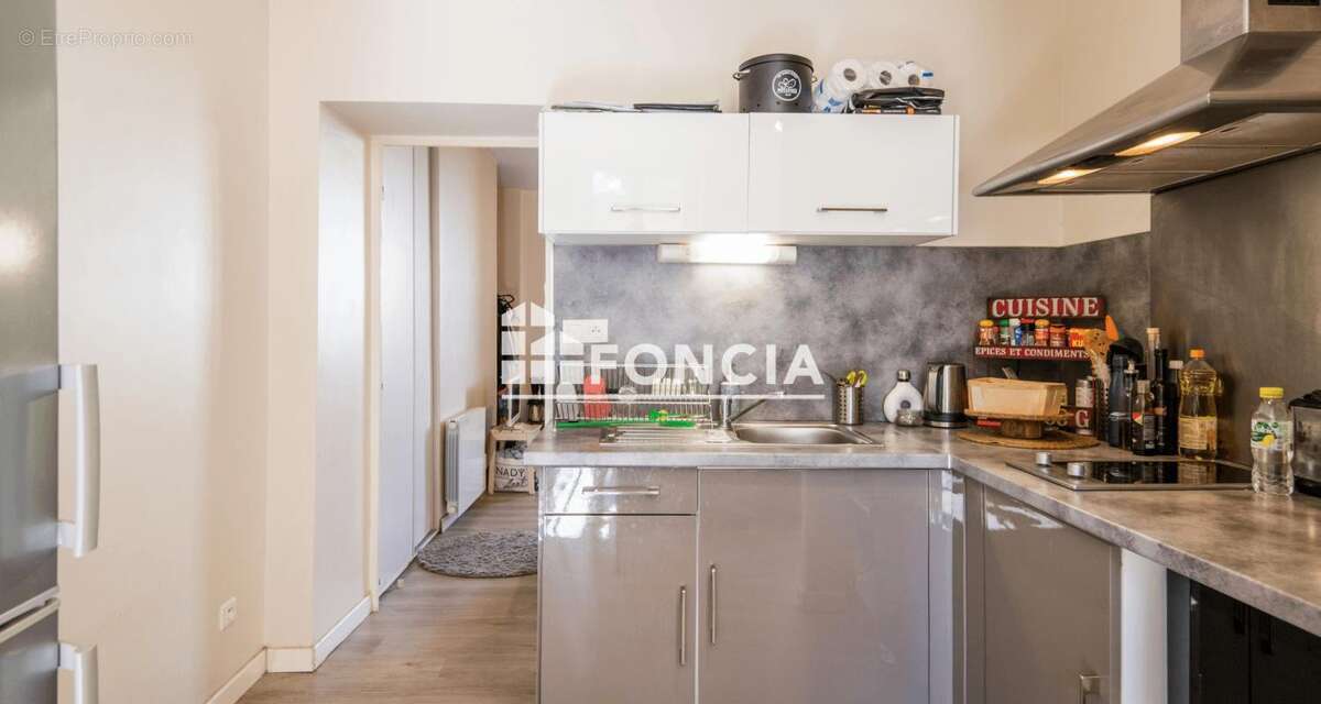 Appartement T2 de 39 m² avec terrasse – Centre historique de Rodez - photo 5