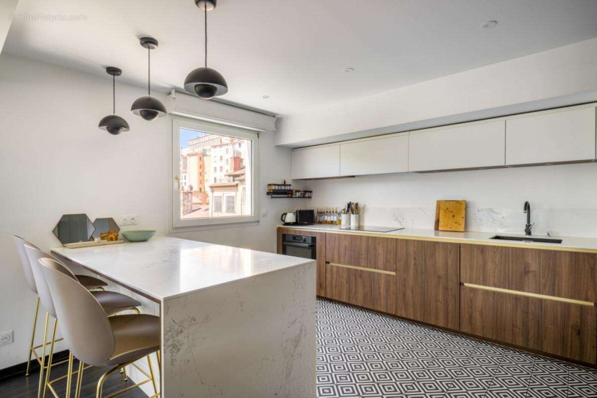 Appartement à LYON-1E