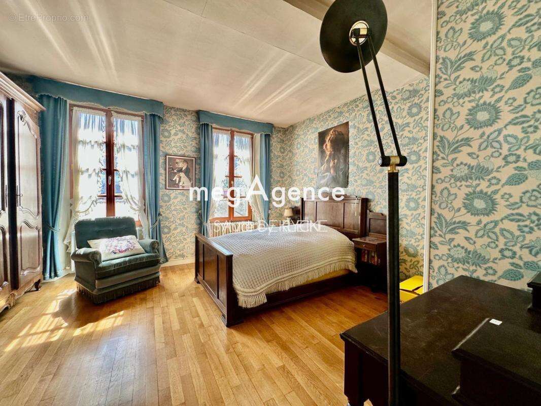 Ensemble de deux maisons avec jardin de 565m2 - photo 9